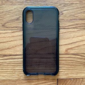 Tech21 Silicone Black Transparent iPhone XR Case